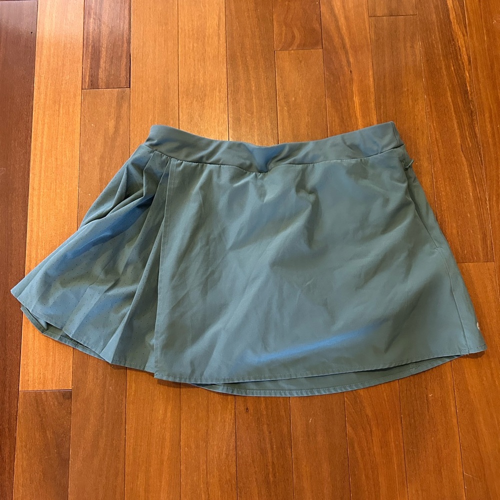 Avia Teal Athletic Skort size 8-10